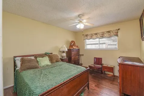 604 Fairway Drive Richmond TX 77469