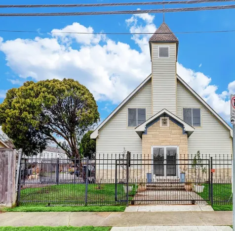 5102 Center Street Houston TX 77007