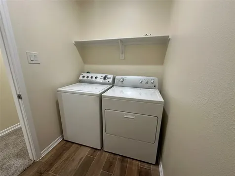 2015 Harlem Street Houston TX 77020