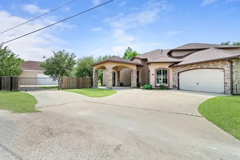 216 Berwick Bridge City TX 77611