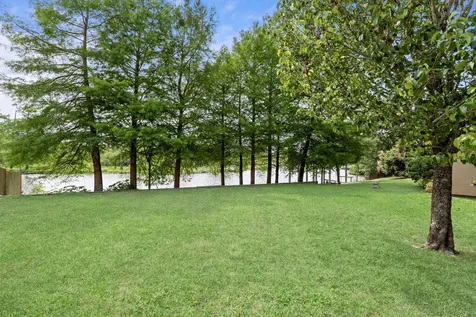 216 Berwick Bridge City TX 77611