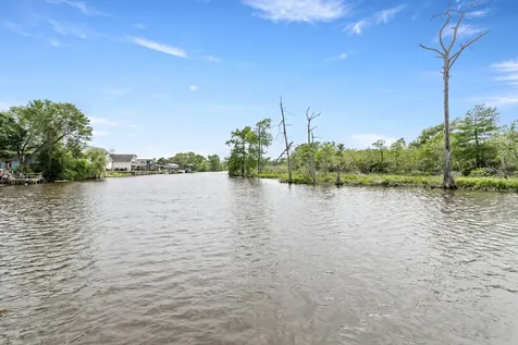 216 Berwick Bridge City TX 77611