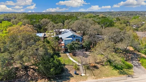 315 N Scenic Loop Canyon Lake TX 78133