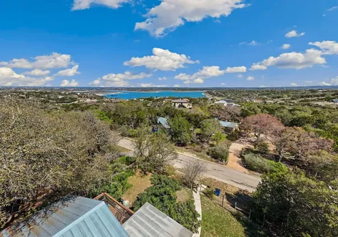 315 N Scenic Loop Canyon Lake TX 78133