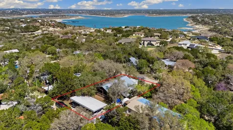 315 N Scenic Loop Canyon Lake TX 78133