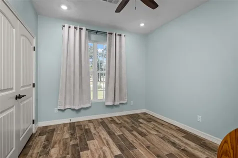 600 Olde Oaks Circle Madisonville TX 77864