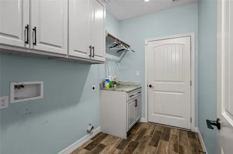 600 Olde Oaks Circle Madisonville TX 77864
