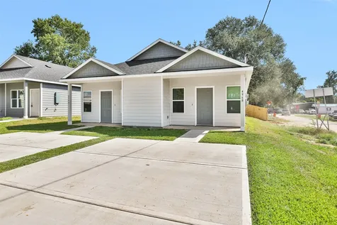 496B Golden Street B Willis TX 77378