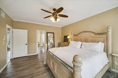 2919 Forest Garden Drive Kingwood TX 77345