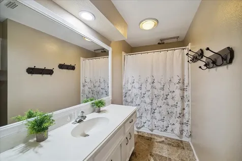 2919 Forest Garden Drive Kingwood TX 77345