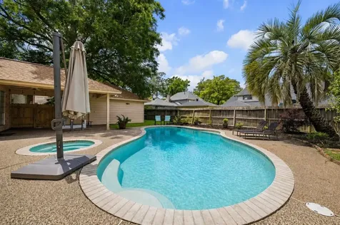 2919 Forest Garden Drive Kingwood TX 77345