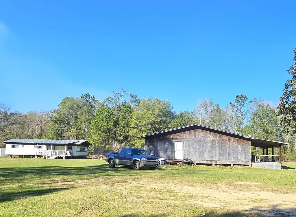 2580 County Road 4700 Silsbee TX 77656