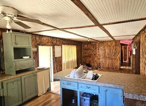 2580 County Road 4700 Silsbee TX 77656