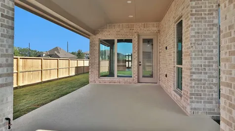 5702 Bobwhite Trail Manvel TX 77578