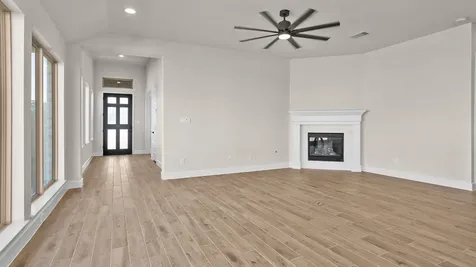 5702 Bobwhite Trail Manvel TX 77578