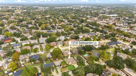 13735 Sablegarden Lane Houston TX 77014