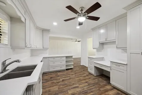 1309 Centennial Drive Houston TX 77055