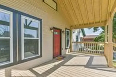 4212 Avenue Q 1/2 Street Galveston TX 77550