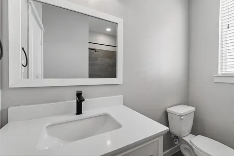 8458 Berry Green Lane Houston TX 77022