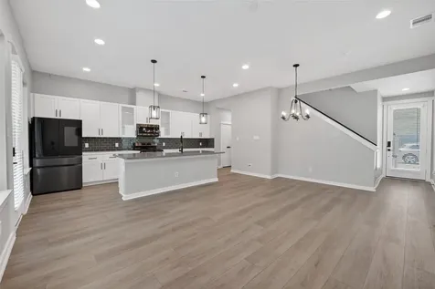 8458 Berry Green Lane Houston TX 77022