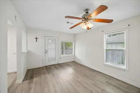 8525 Dosia Street Houston TX 77051
