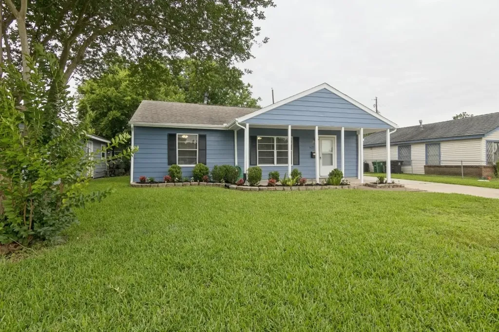 1435 Ogilvie Street Houston TX 77017