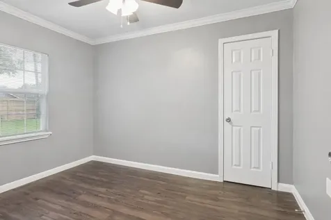 1435 Ogilvie Street Houston TX 77017