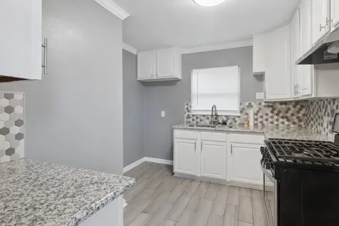 1435 Ogilvie Street Houston TX 77017