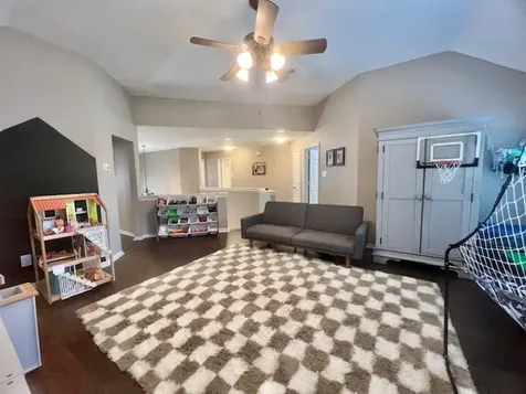 105 Laguna Pointe Drive League City TX 77573