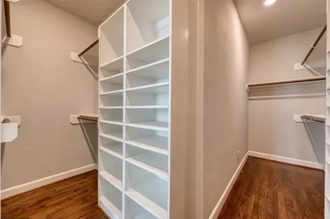 951 W 17th Street Houston TX 77008