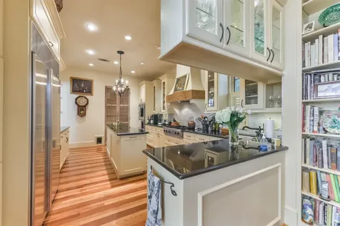 2712 Ferndale Street Houston TX 77098