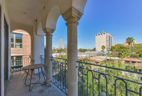 2712 Ferndale Street Houston TX 77098