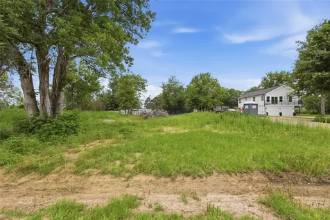 736 & 740 Azalea Street Prairie View TX 77484