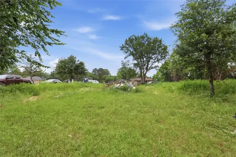 736 & 740 Azalea Street Prairie View TX 77484