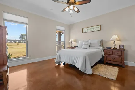 150 Private Road 6421 Palestine TX 75803