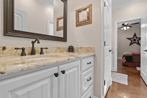 150 Private Road 6421 Palestine TX 75803