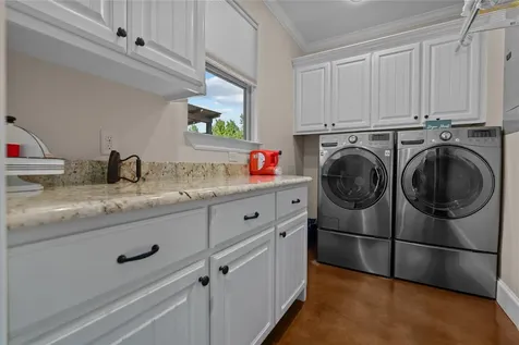 150 Private Road 6421 Palestine TX 75803