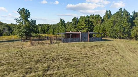 150 Private Road 6421 Palestine TX 75803