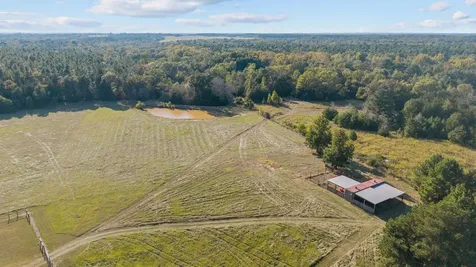 150 Private Road 6421 Palestine TX 75803