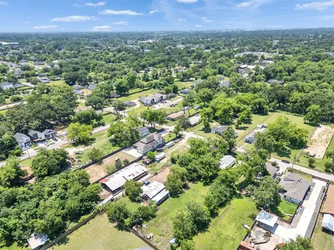 9606 Irby Street Houston TX 77088