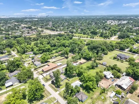 9606 Irby Street Houston TX 77088