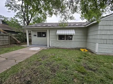 822 Woodhue Street Channelview TX 77530