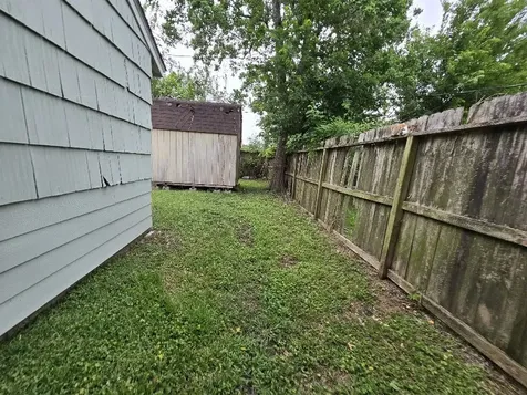 822 Woodhue Street Channelview TX 77530