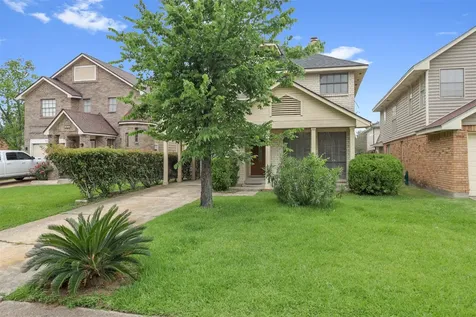1519 Chertsey Circle Channelview TX 77530