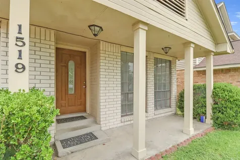 1519 Chertsey Circle Channelview TX 77530