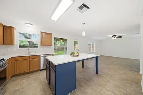 32334 Summer Park Lane Conroe TX 77385