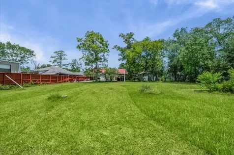 16032 1/2 Ridlon Street Channelview TX 77530