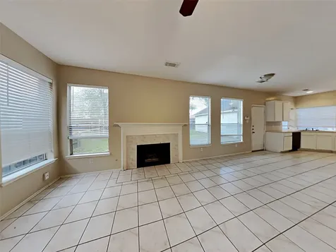 2218 Laurel Oaks Drive Houston TX 77014