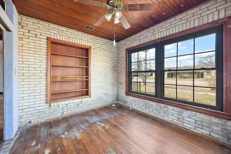 370 Austin Street Timpson TX 75975