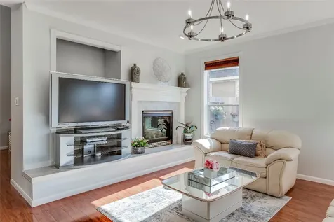 5914 Saber River Sugar Land TX 77479